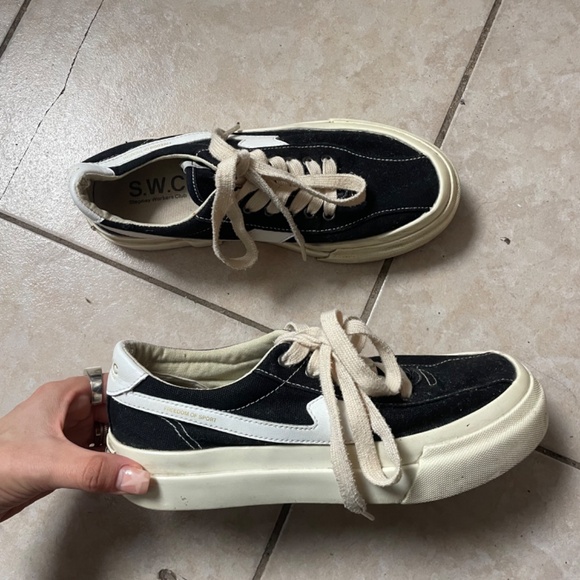 Stepney Workers Club Sneakers - Picture 2 of 4